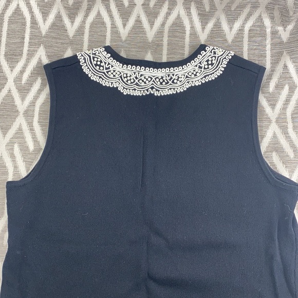 Laura Ashley Ribbed Sleeveless Sweater Shell with White beading - Picture 3 of 3